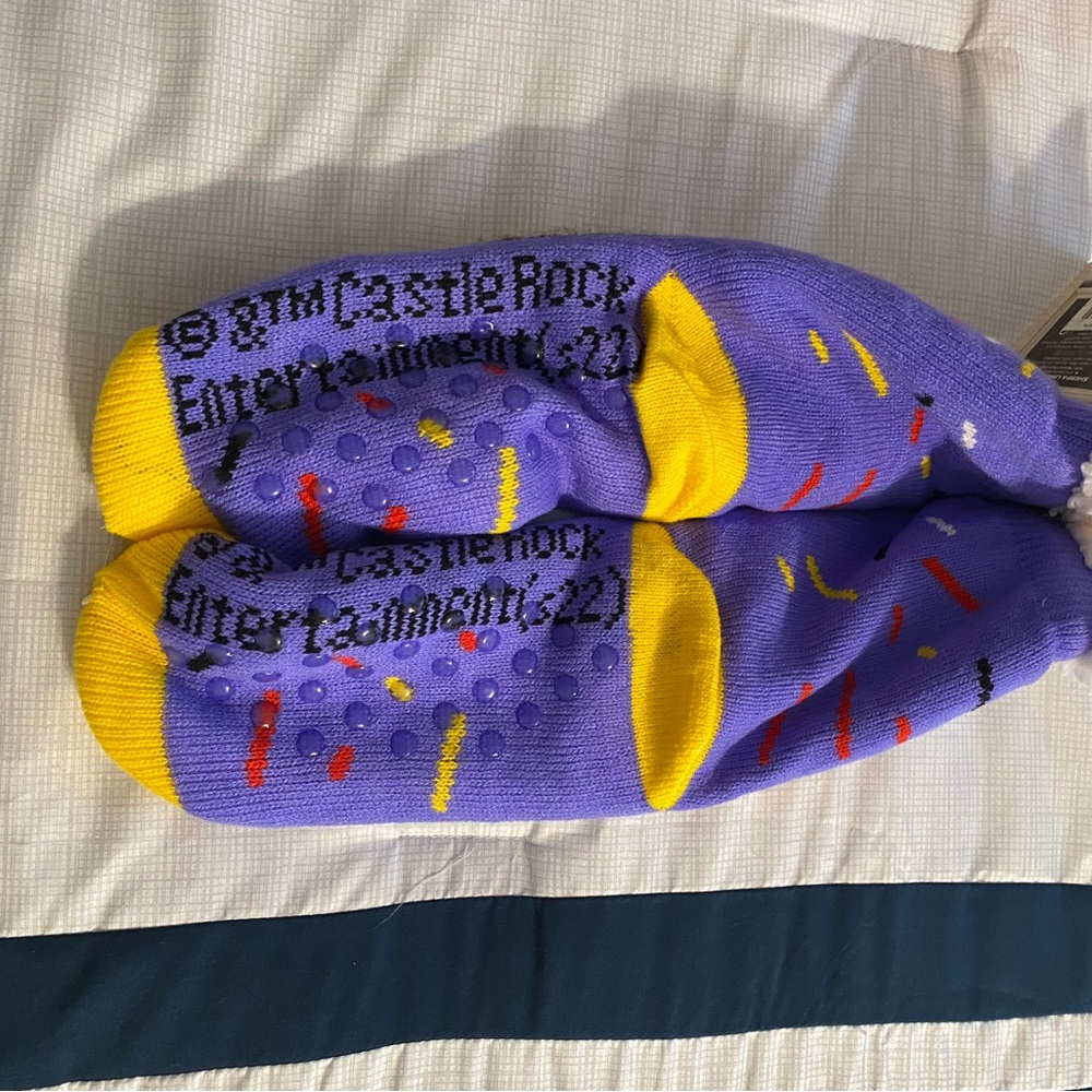 Batman & Seinfeld—3 Sherpa Slipper Sock Bundle - Picture 9 of 11
